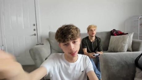gayndepressed  05-04-2022
